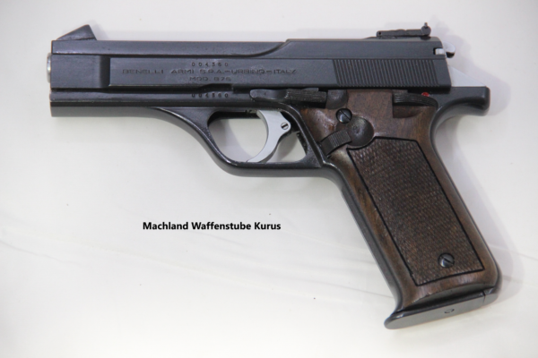 Benelli B76